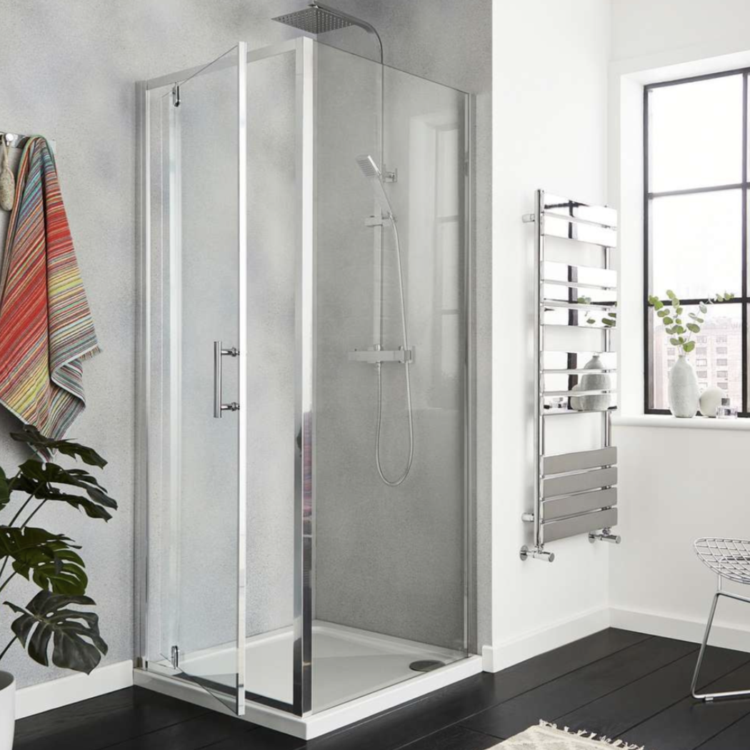 6mm Pivot Shower Door - 900mm | Woodford Bathrooms